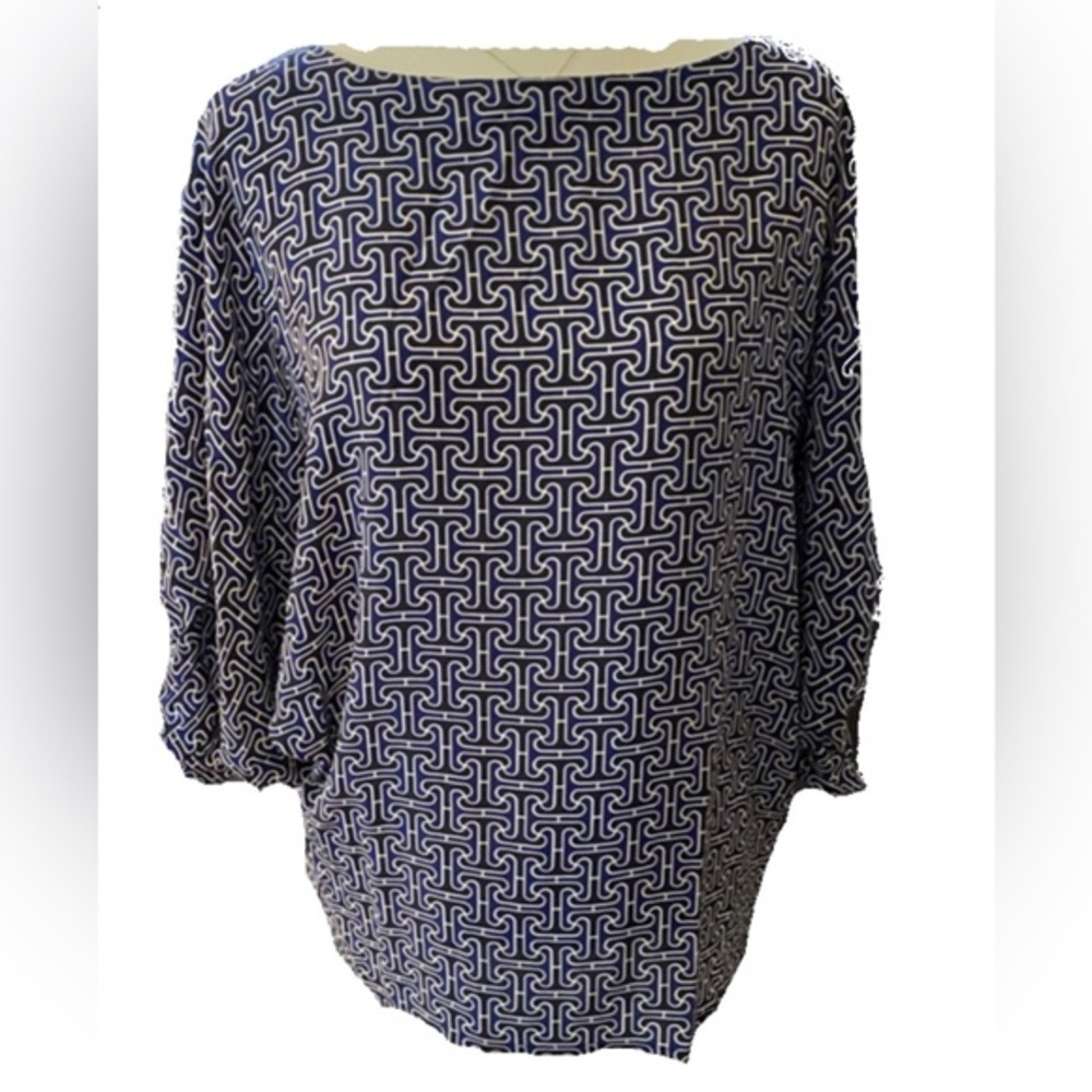 Trina Turk 100% Silk Signature TT Indigo blouse Size L